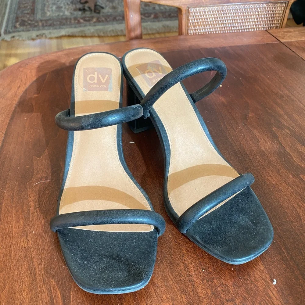 Dolce Vita Black Leather Heeled Sandals - Picture 1 of 4
